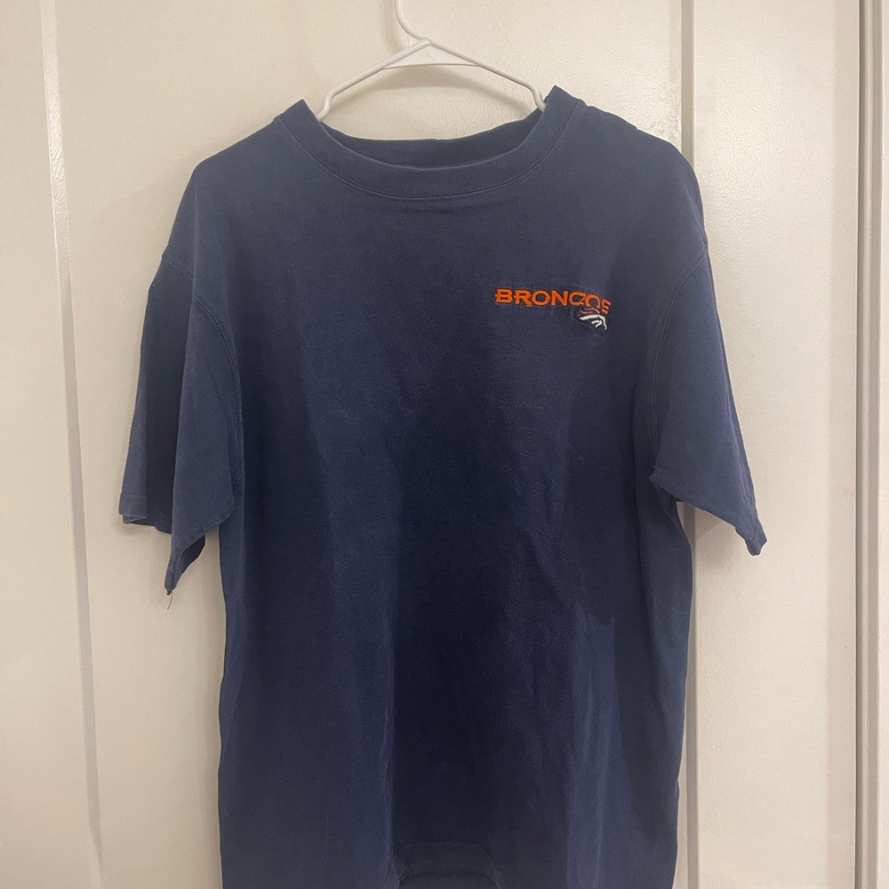 Vintage Broncos Colorado Navy Blue T-Shirt Men’s‎ Medium Sportswear